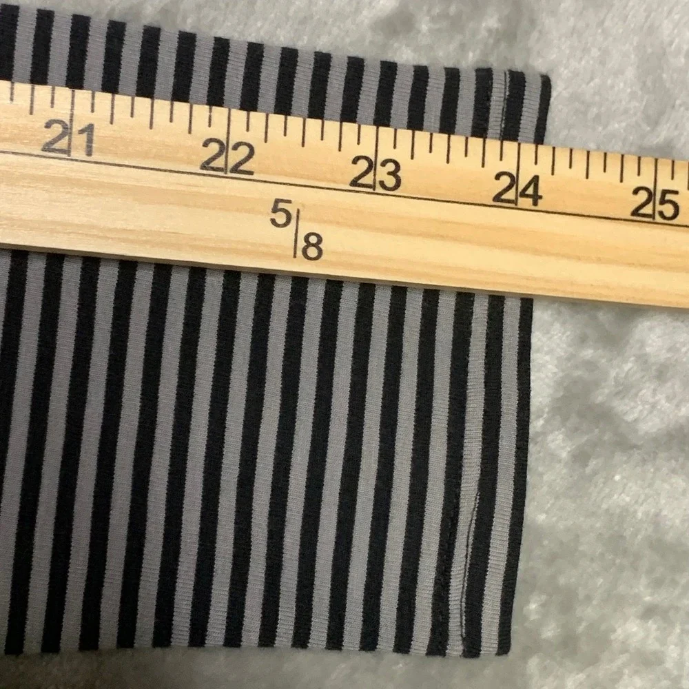 J. Jill Striped Jersey Turtleneck Top Black Grey Petite‎ Medium Long Sleeve NEW